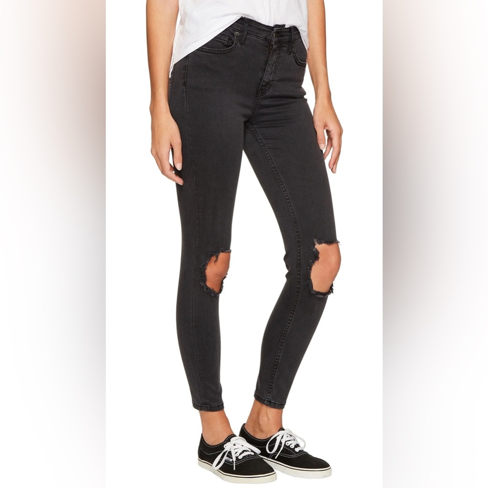 Free People High Rise Busted Skinny Washed Black Size 29